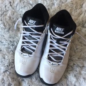 Nike Air Visi Pro 2 Sneakers